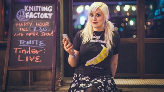 These are the things you have to be aware of before you try online dating